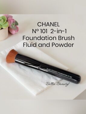 Chanel Nº 101  2-in-1 Foundation Brush Fluid and Powder LES PINCEAUX DE   In Box